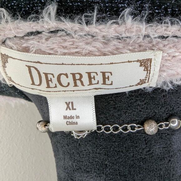 Preppy soft pink and black - Picture 7 of 8